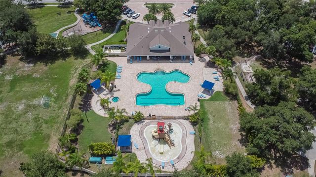 11218 COVENTRY GROVE CIRCLE, Lithia, FL 33547