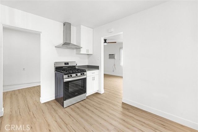 13810 Oxnard, Van Nuys (los Angeles), CA 91401