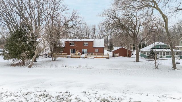 2453 EAST SHORE DRIVE, Green Bay, WI 54302