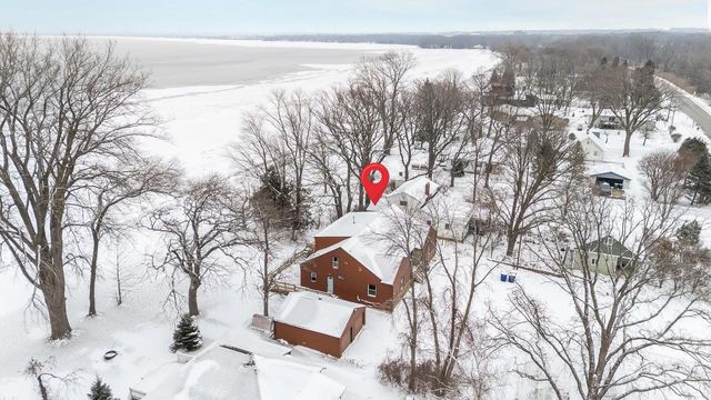 2453 EAST SHORE DRIVE, Green Bay, WI 54302
