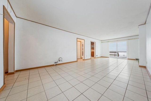 2453 EAST SHORE DRIVE, Green Bay, WI 54302