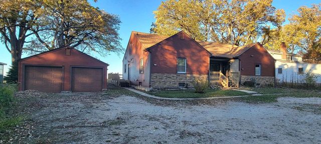 2453 EAST SHORE DRIVE, Green Bay, WI 54302