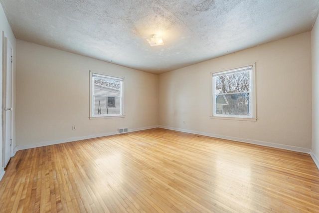 2453 EAST SHORE DRIVE, Green Bay, WI 54302