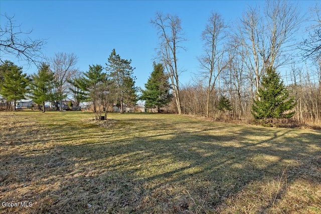 89 Morris Road, Schenectady, NY 12304