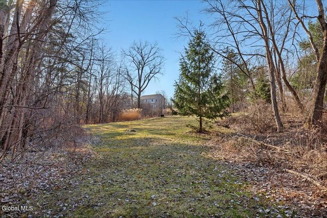 89 Morris Road, Schenectady, NY 12304