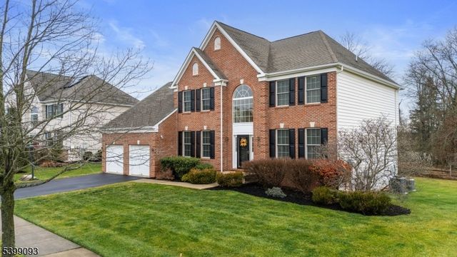26 Rouser Way, Hillsborough Twp., NJ 08844