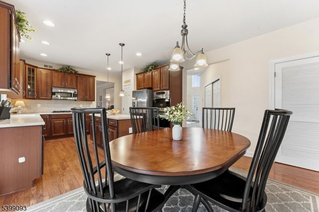 26 Rouser Way, Hillsborough Twp., NJ 08844