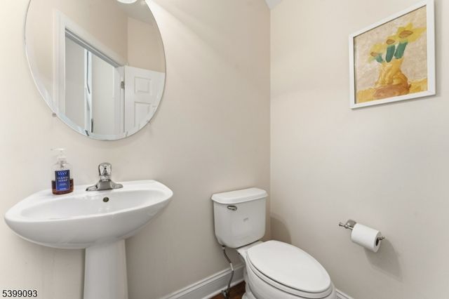 26 Rouser Way, Hillsborough Twp., NJ 08844