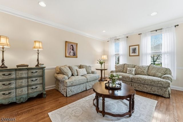 26 Rouser Way, Hillsborough Twp., NJ 08844