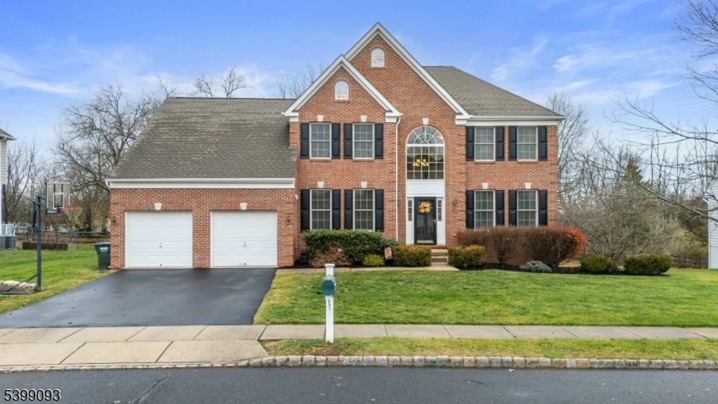 26 Rouser Way, Hillsborough Twp., NJ 08844