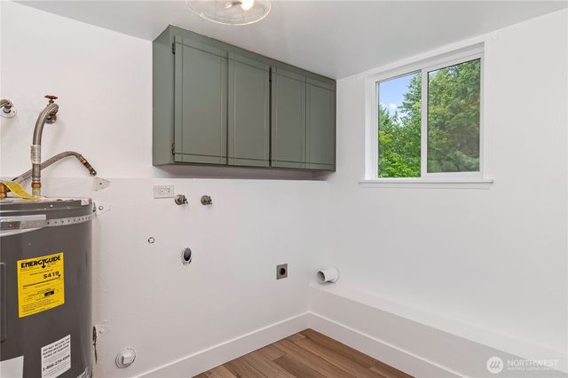 14008 55th Avenue NW, Gig Harbor, WA 98332