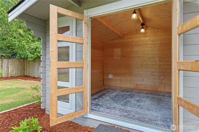 14008 55th Avenue NW, Gig Harbor, WA 98332