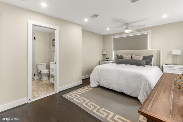 6805 FARRAGUT AVE, Falls Church, VA 22042