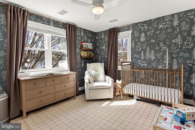 6805 FARRAGUT AVE, Falls Church, VA 22042