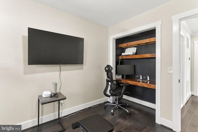 6805 FARRAGUT AVE, Falls Church, VA 22042