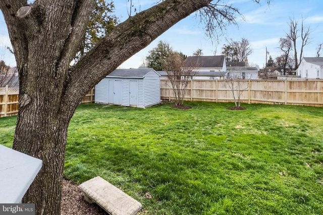 6805 FARRAGUT AVE, Falls Church, VA 22042