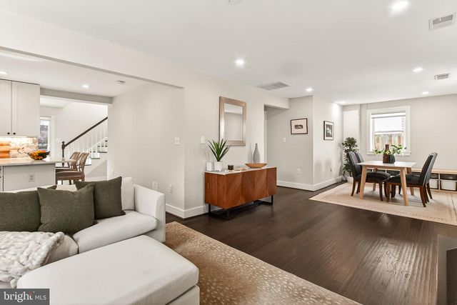 6805 FARRAGUT AVE, Falls Church, VA 22042