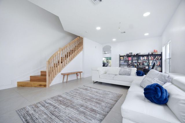 7331 Panache Way, Boca Raton, FL 33433