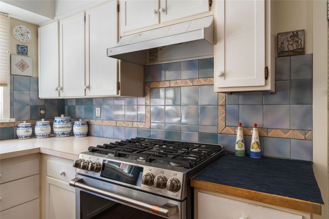 130 W Houghton Street, Santa Fe, NM 87505