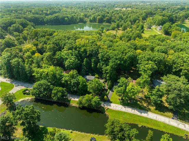 7671 W Lake Boulevard, Kent, OH 44240