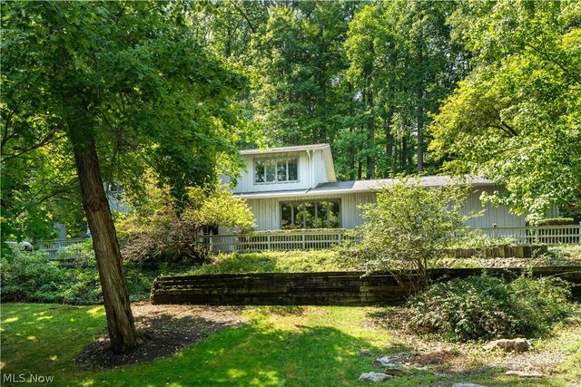 7671 W Lake Boulevard, Kent, OH 44240