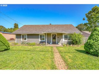 2674 COLUMBIA Blvd, St Helens, OR 97051