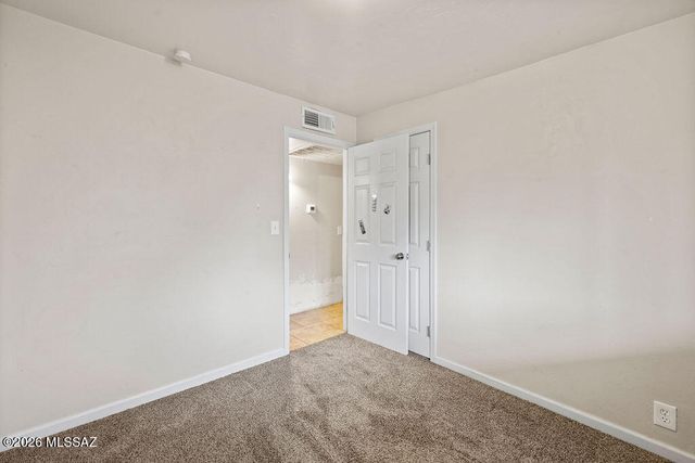 1301 W Kleindale Road, Tucson, AZ 85705