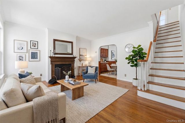 4238 Vireo Avenue, Bronx, NY 10470