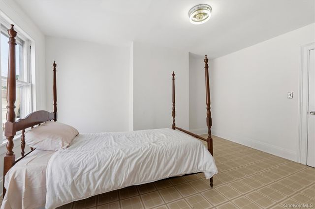 4238 Vireo Avenue, Bronx, NY 10470