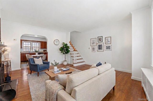 4238 Vireo Avenue, Bronx, NY 10470