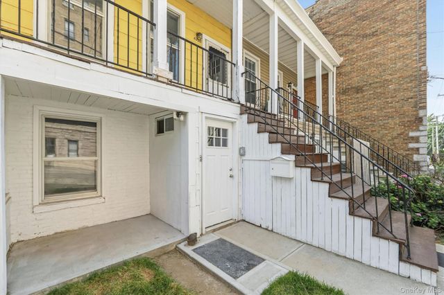 4238 Vireo Avenue, Bronx, NY 10470