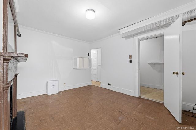 4238 Vireo Avenue, Bronx, NY 10470