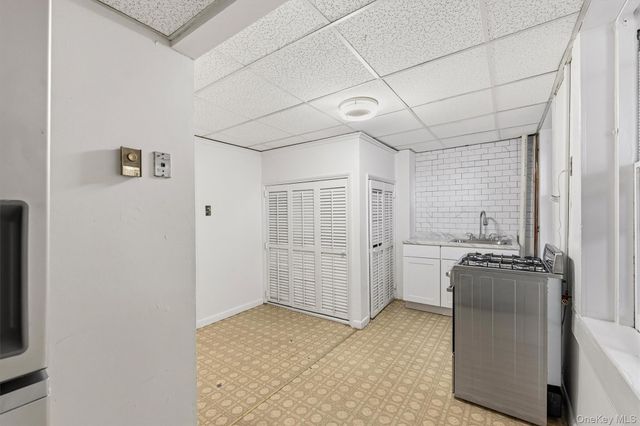 4238 Vireo Avenue, Bronx, NY 10470