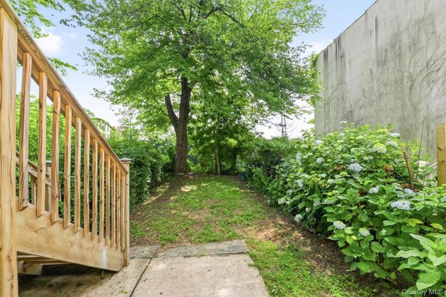 4238 Vireo Avenue, Bronx, NY 10470