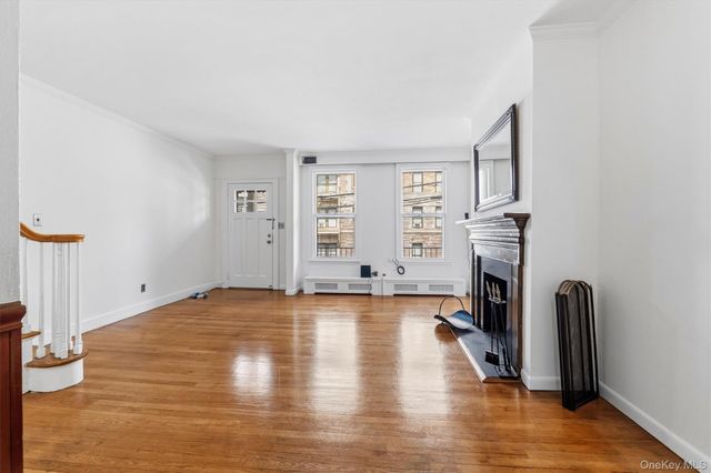 4238 Vireo Avenue, Bronx, NY 10470
