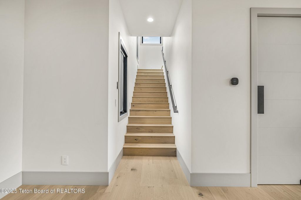 1404 CANYON SUNRISE, Driggs, ID 83422 photo 32