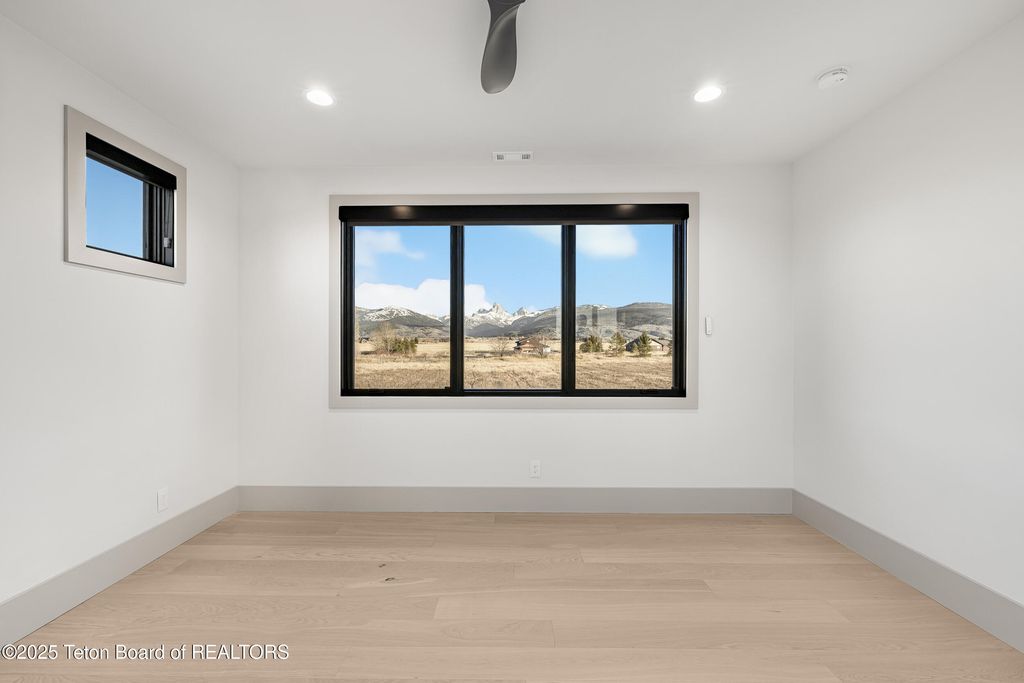 1404 CANYON SUNRISE, Driggs, ID 83422 photo 33