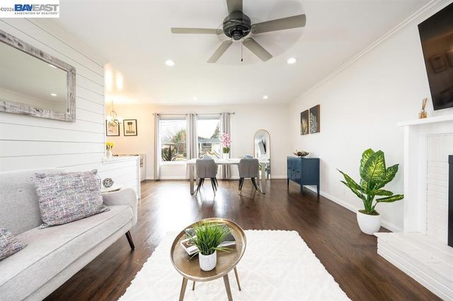 1338 Thais Lane, Hayward, CA 94544