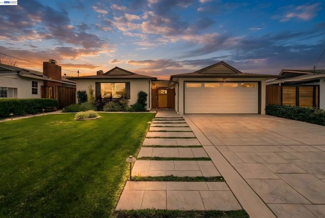 1338 Thais Lane, Hayward, CA 94544