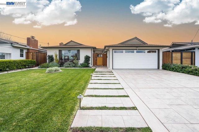 1338 Thais Lane, Hayward, CA 94544