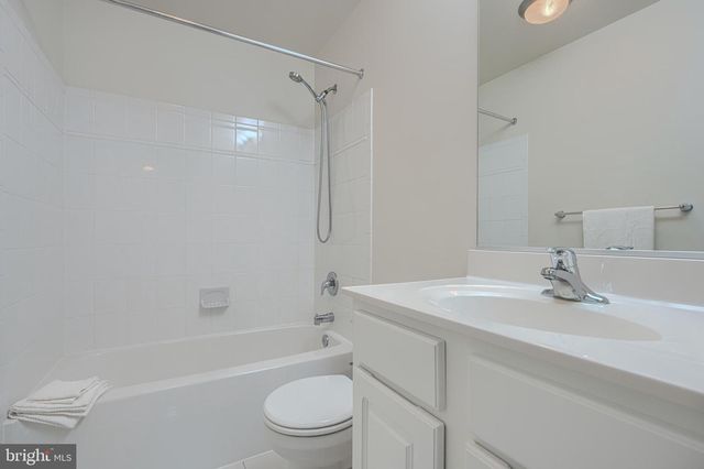 29 AMICUS ST, Taneytown, MD 21787