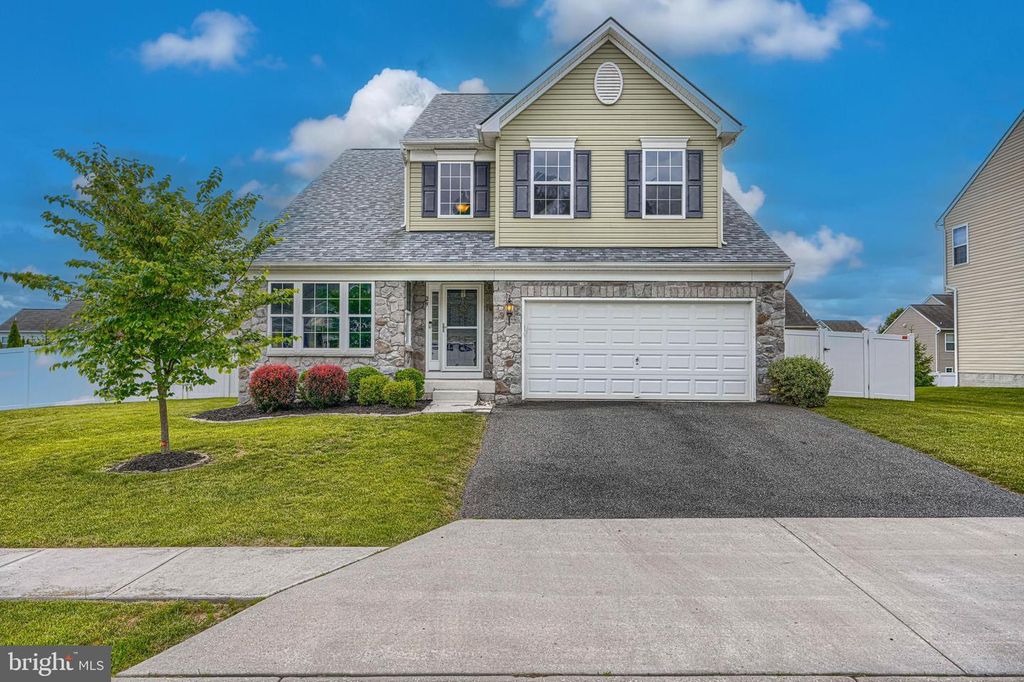 29 AMICUS ST, Taneytown, MD 21787