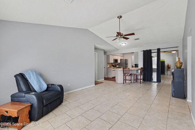 2169 Wagonwheel Avenue SE, Palm Bay, FL 32909