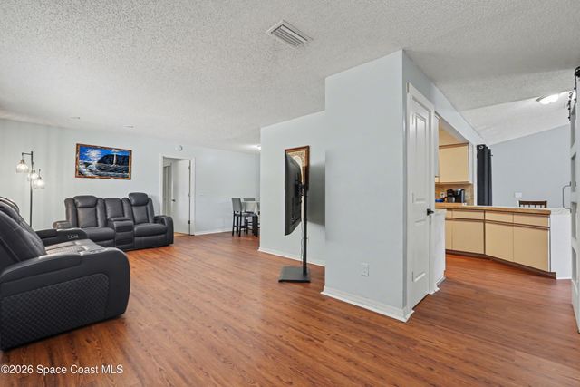 2169 Wagonwheel Avenue SE, Palm Bay, FL 32909