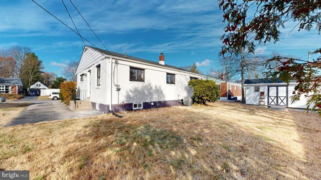 1038 PLATT AVE, Folsom, PA 19033