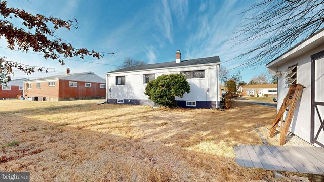 1038 PLATT AVE, Folsom, PA 19033