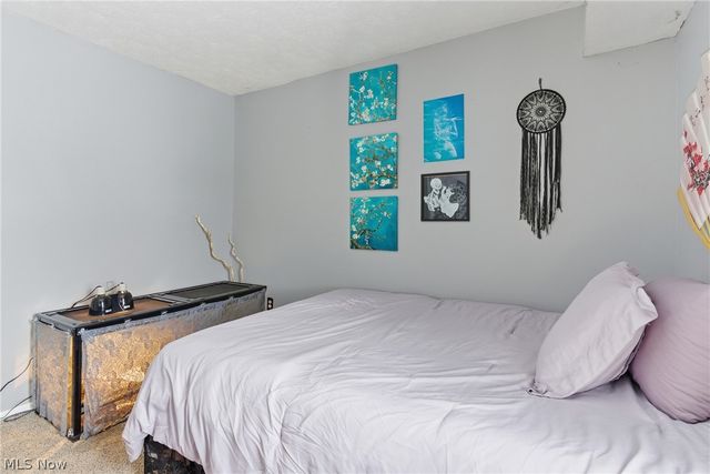 8557 N Akins Road 204, North Royalton, OH 44133