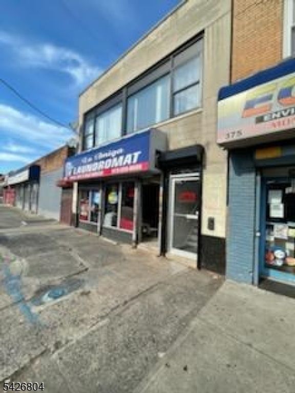377 Bloomfield Ave, Newark City, NJ 07107 — photo 2