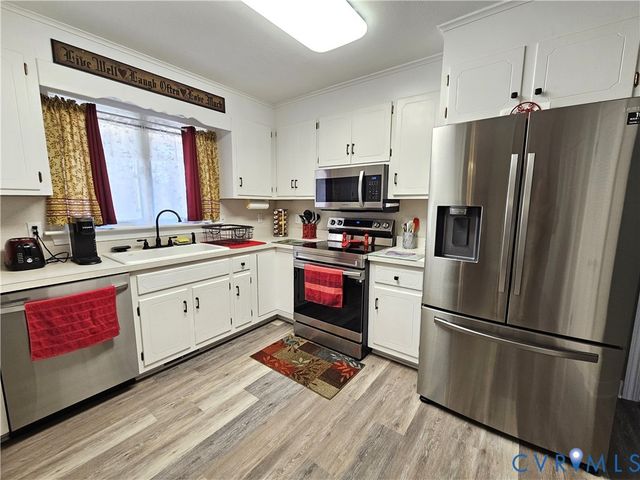 508 Kevin Dr, Farmville, VA 23901