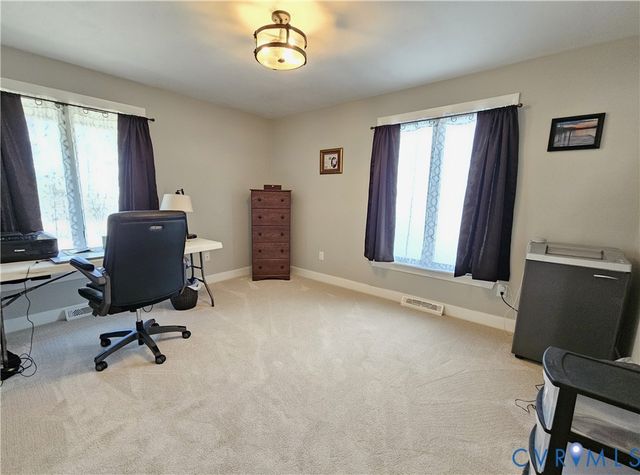 508 Kevin Dr, Farmville, VA 23901